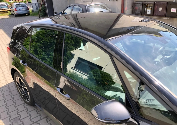 Volkswagen ID.3 cena 95700 przebieg: 54000, rok produkcji 2021 z Rymanów małe 781